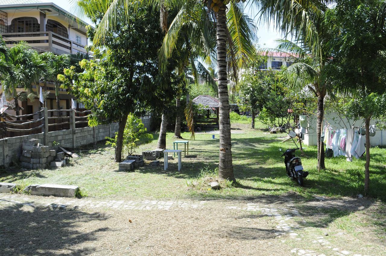 Casa Aviara Resort & Hotel Puerto Galera Exterior foto